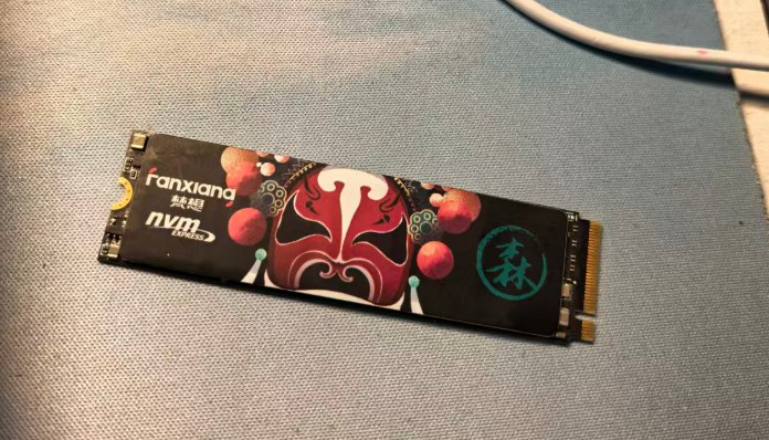 #随记 这块梵想S500Pro1T的硬盘，当时花了398块钱买来就是为了跑点心云的