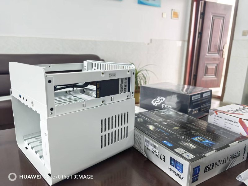 #日常/随记 自己动手，组个NAS，就差CPU没有来了！！via 老张随笔